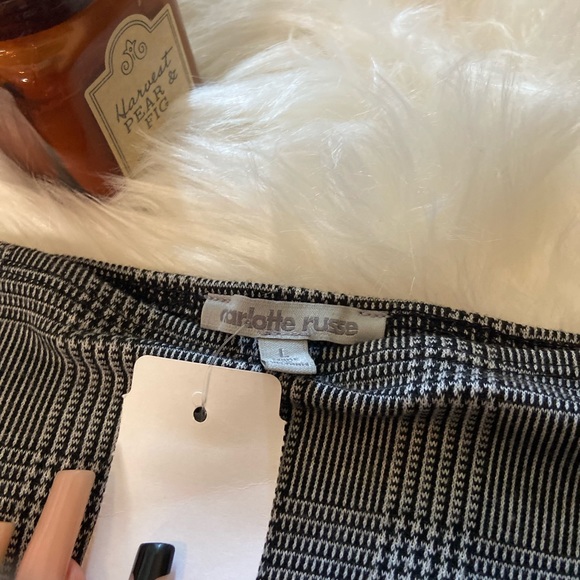 Charlotte Russe Crop Top - Picture 4 of 9